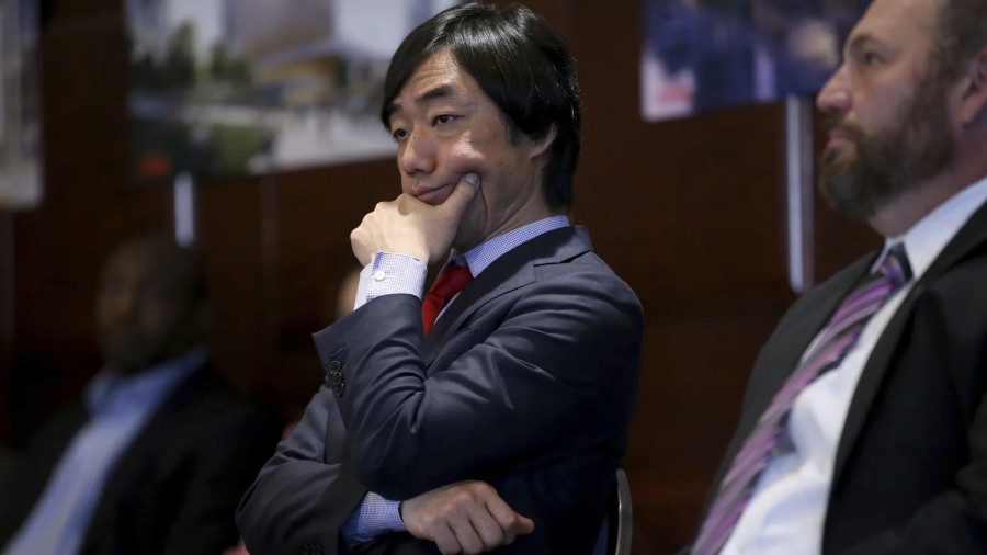 美 카지노 거물이 눈독들이는 CNN 인수전